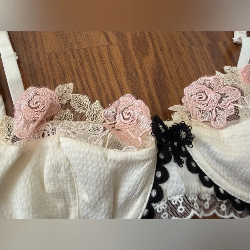 🌷 For Love and Lemons Evie Floral Underwire Bra in Cream Pink Florals Lace - 34D - Picture 6 of 15